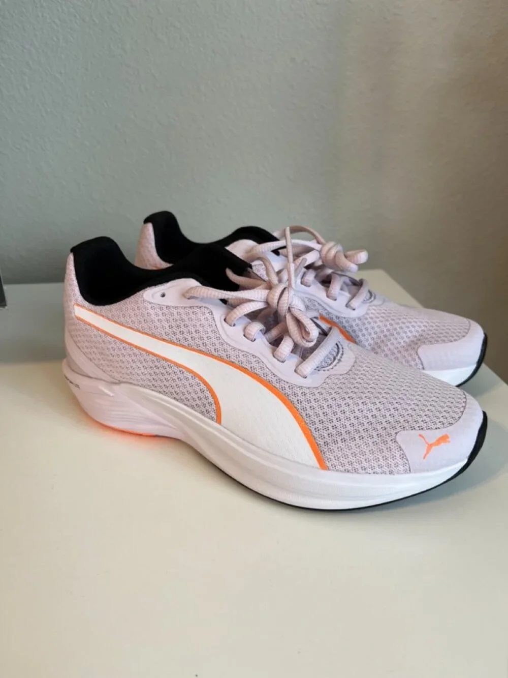Puma Women's Feline Profoam Running Shoe